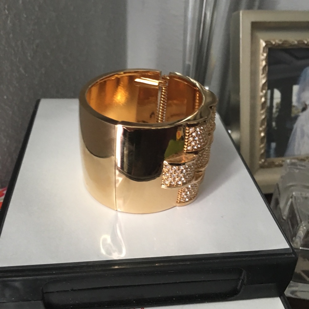Gold Cuff Bracelet - Picture 6 of 7